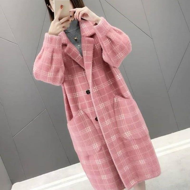 Fashion Loose Mid-Length Plaid Coat With Relaxed Fit