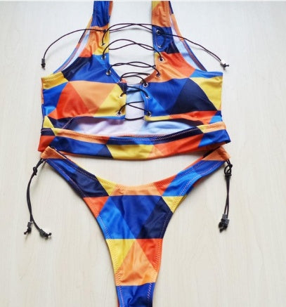 Bikini de tanga de cordón de piña para la confianza de la playa llena