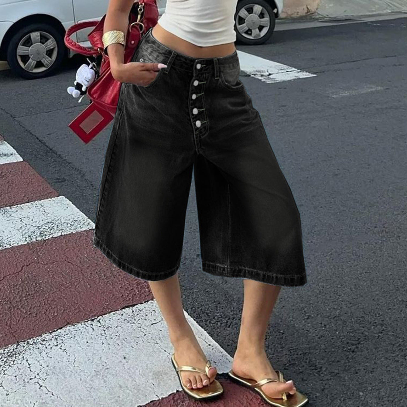 Shorts di denim multi-pettine a vita alta con bordo moderno