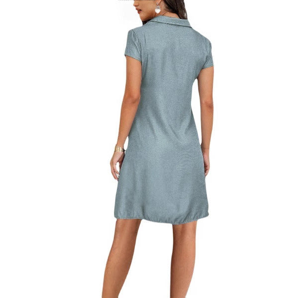 Robe de jean swing de taille plus avec des poches divisées et une ambiance décontractée