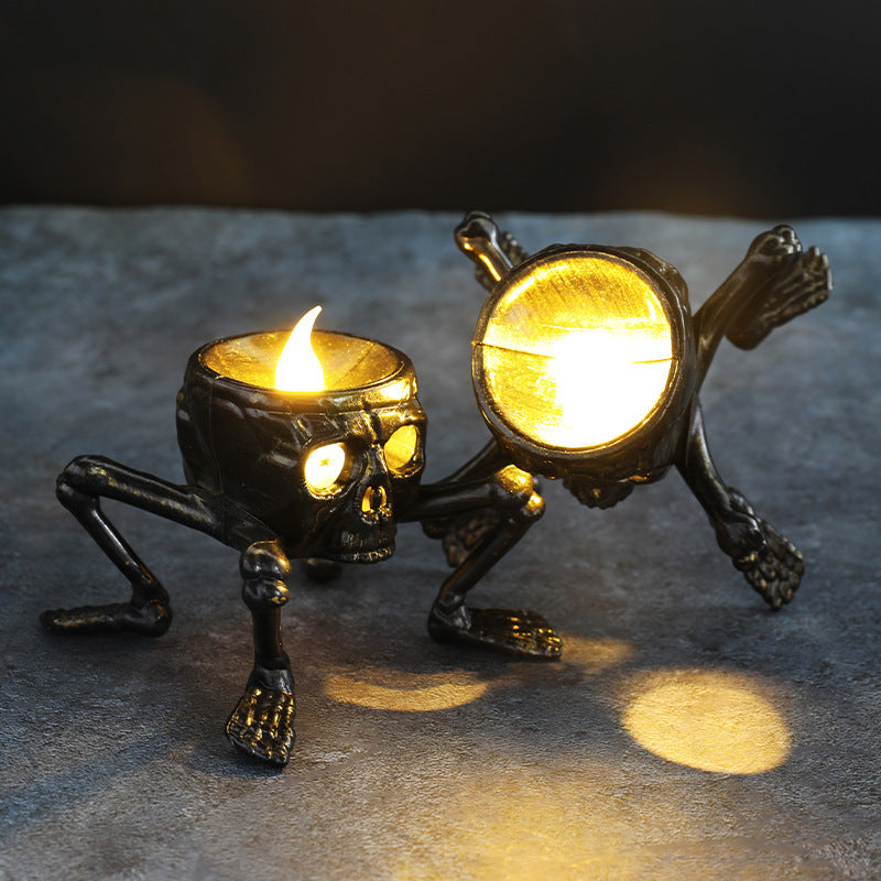 Ontlichaamde hand metaallantaarn met valse vlam Halloween -decoratie