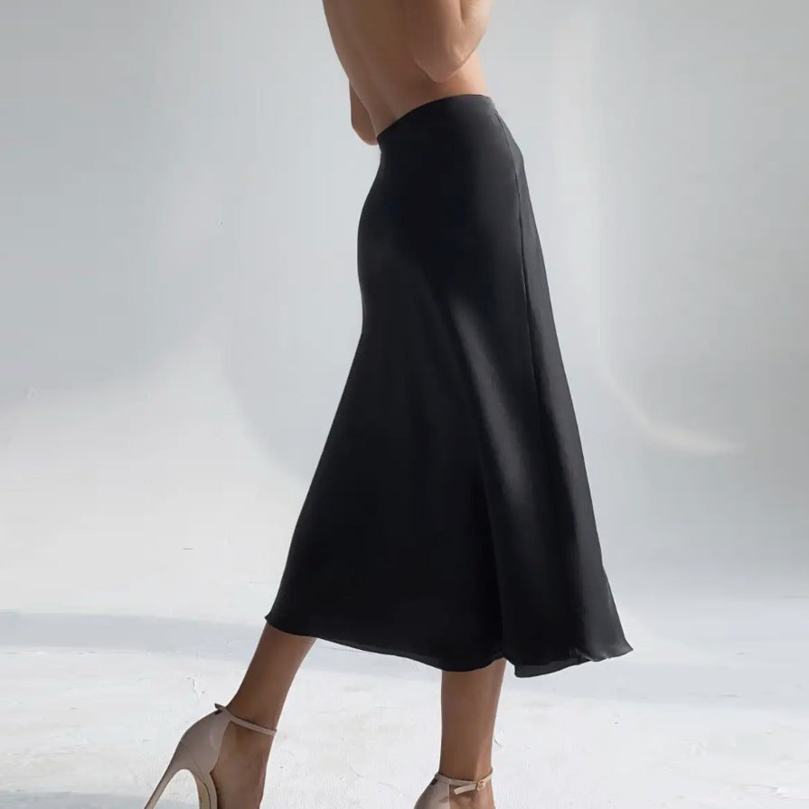 Sheath Fishtail A-Line Mid Rok dengan Aliran Elegan