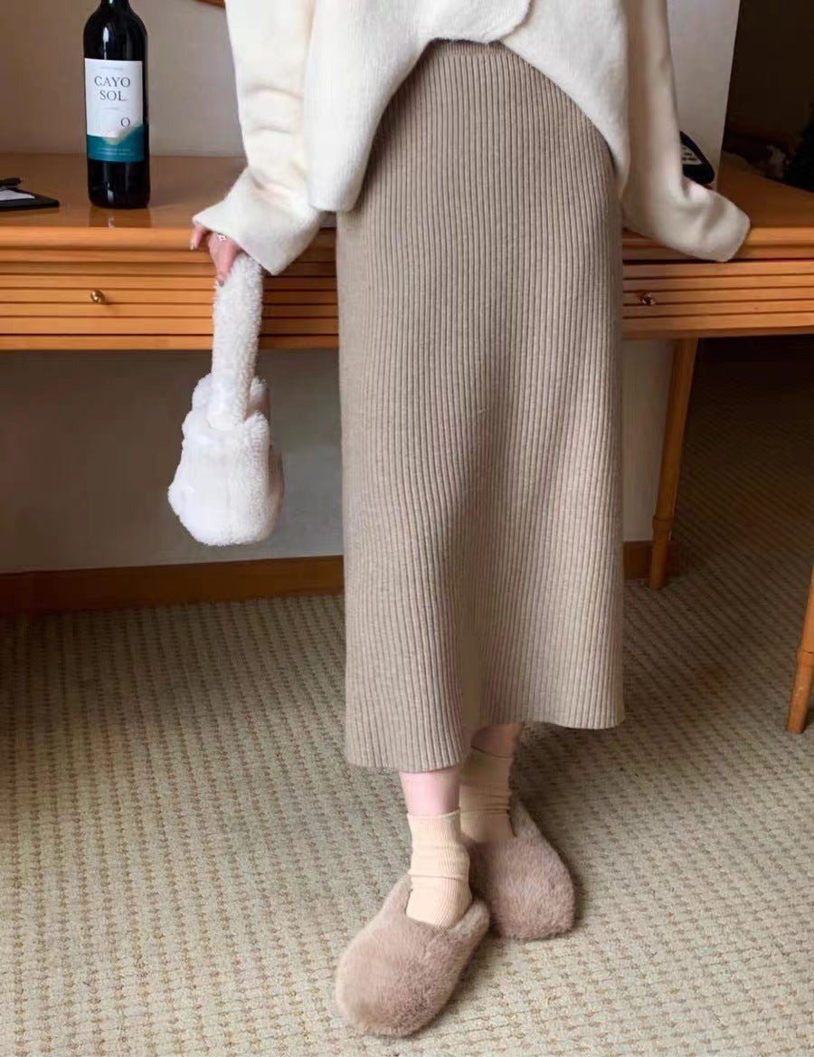 Solid Color Knitted Skirt For Effortless Everyday Style