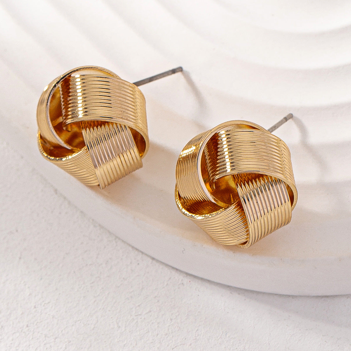 Women's Golden Toned Folded Ribbon Christmas Stud Earrings