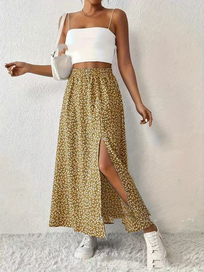 Side Slit Printed Skirt For Fashionable Everyday Wear