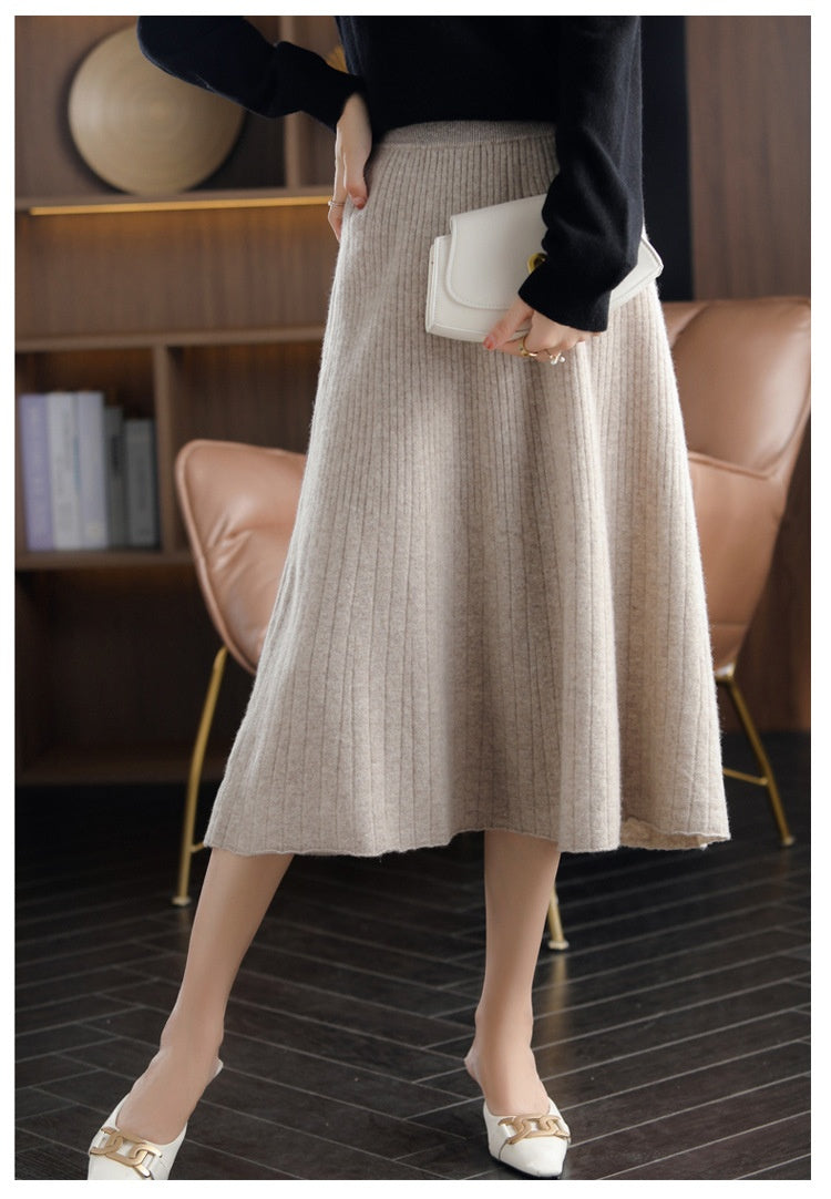 Wool Knitted Cashmere Pleated Skirt For Cozy Elegance