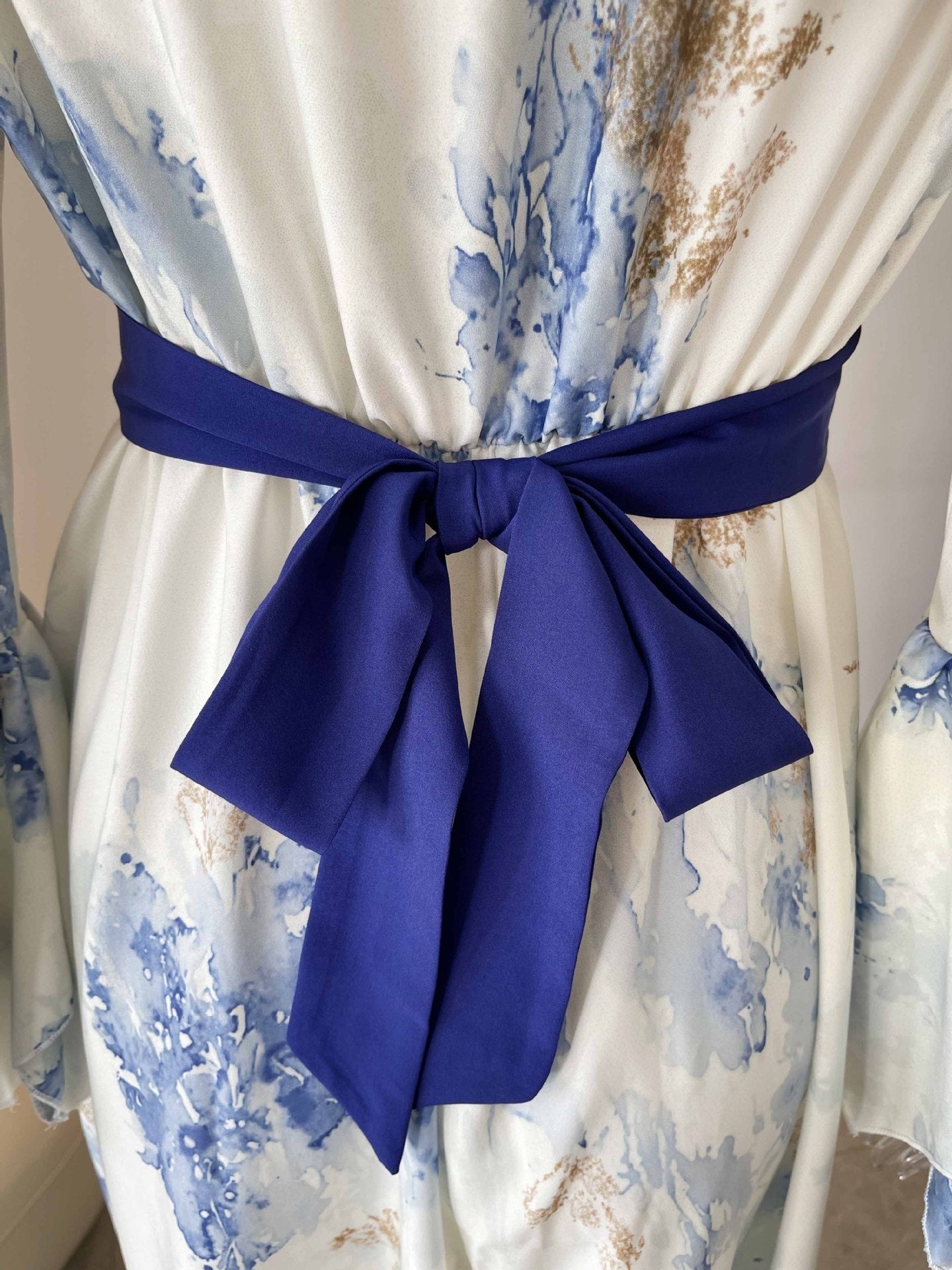 Vestido maxi listo para la fiesta con estampado navideño de alta sensación