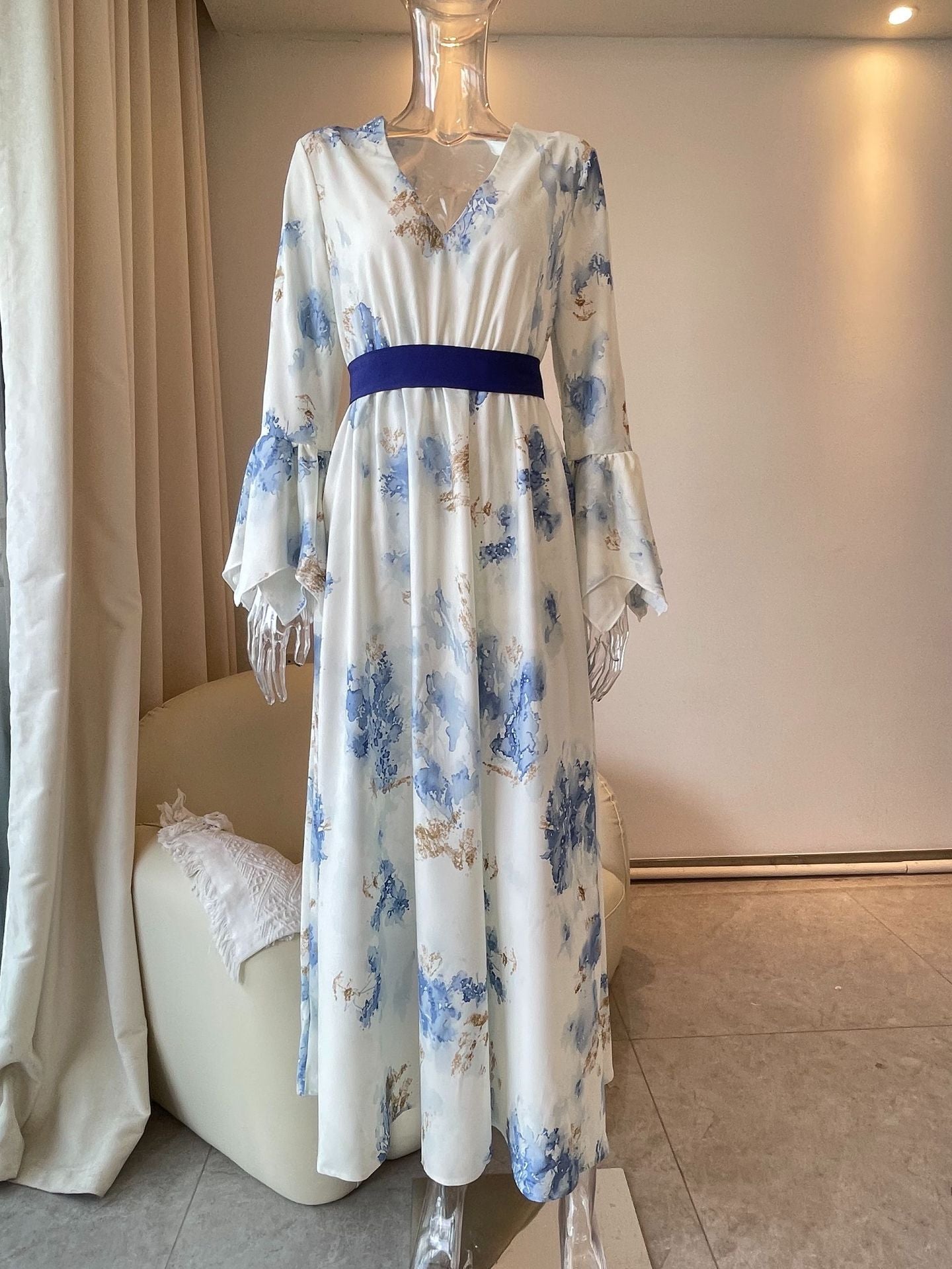 Vestido maxi listo para la fiesta con estampado navideño de alta sensación