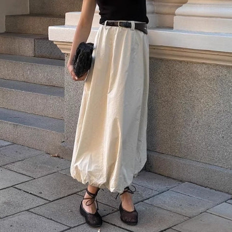French Inspired Street Style Skirt With Simple Elegance