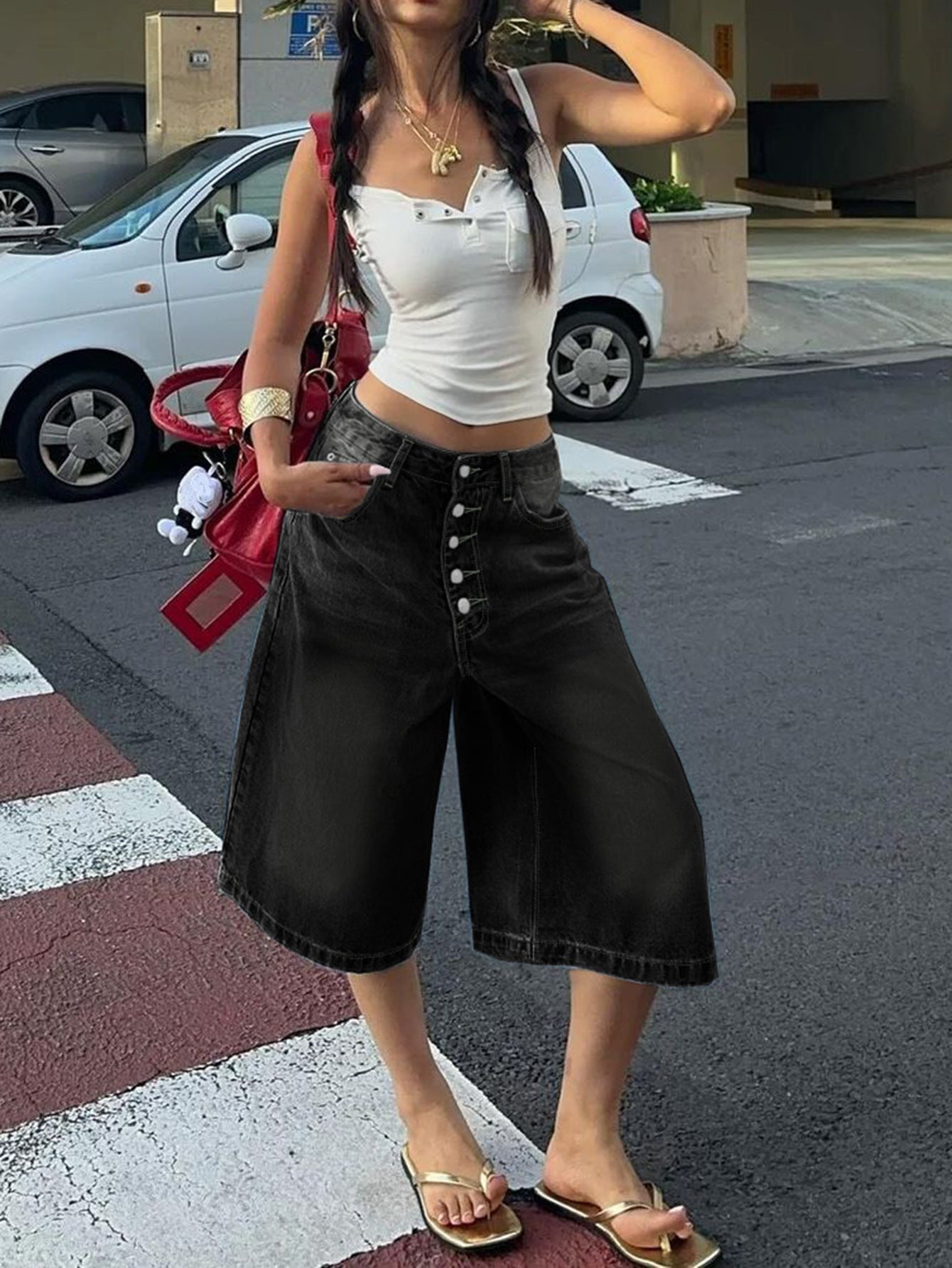 Shorts di denim multi-pettine a vita alta con bordo moderno