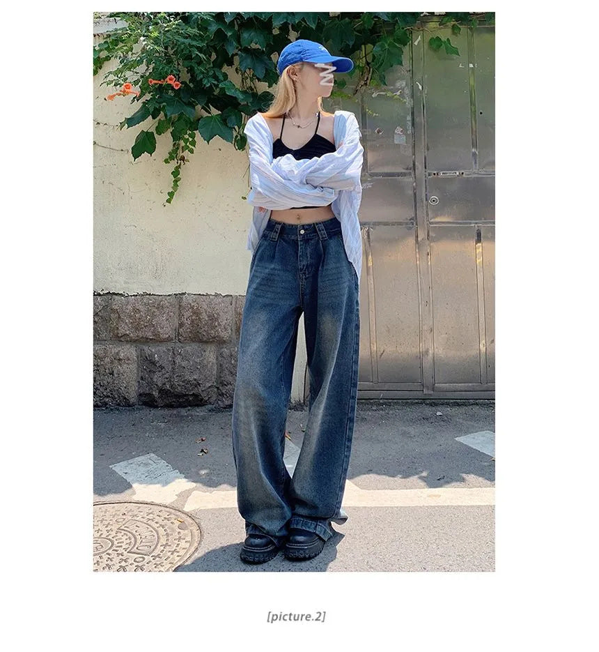 Jeans de pierna ancha con un ajuste relajado