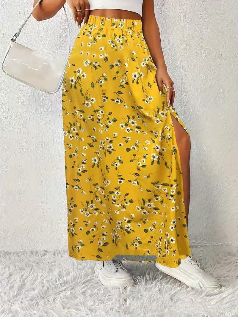Side Slit Printed Skirt For Fashionable Everyday Wear