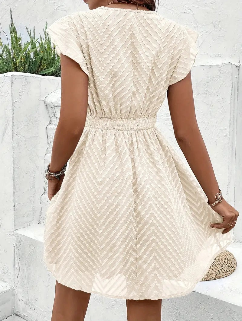 Franse kanten patchwork taillebandjurk met elegante flair