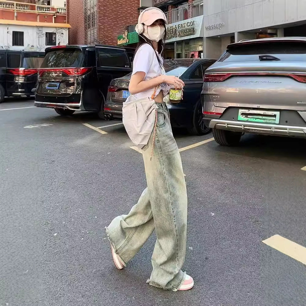Cement Yellow Wide-Leg Jeans with Retro Spring Vibe