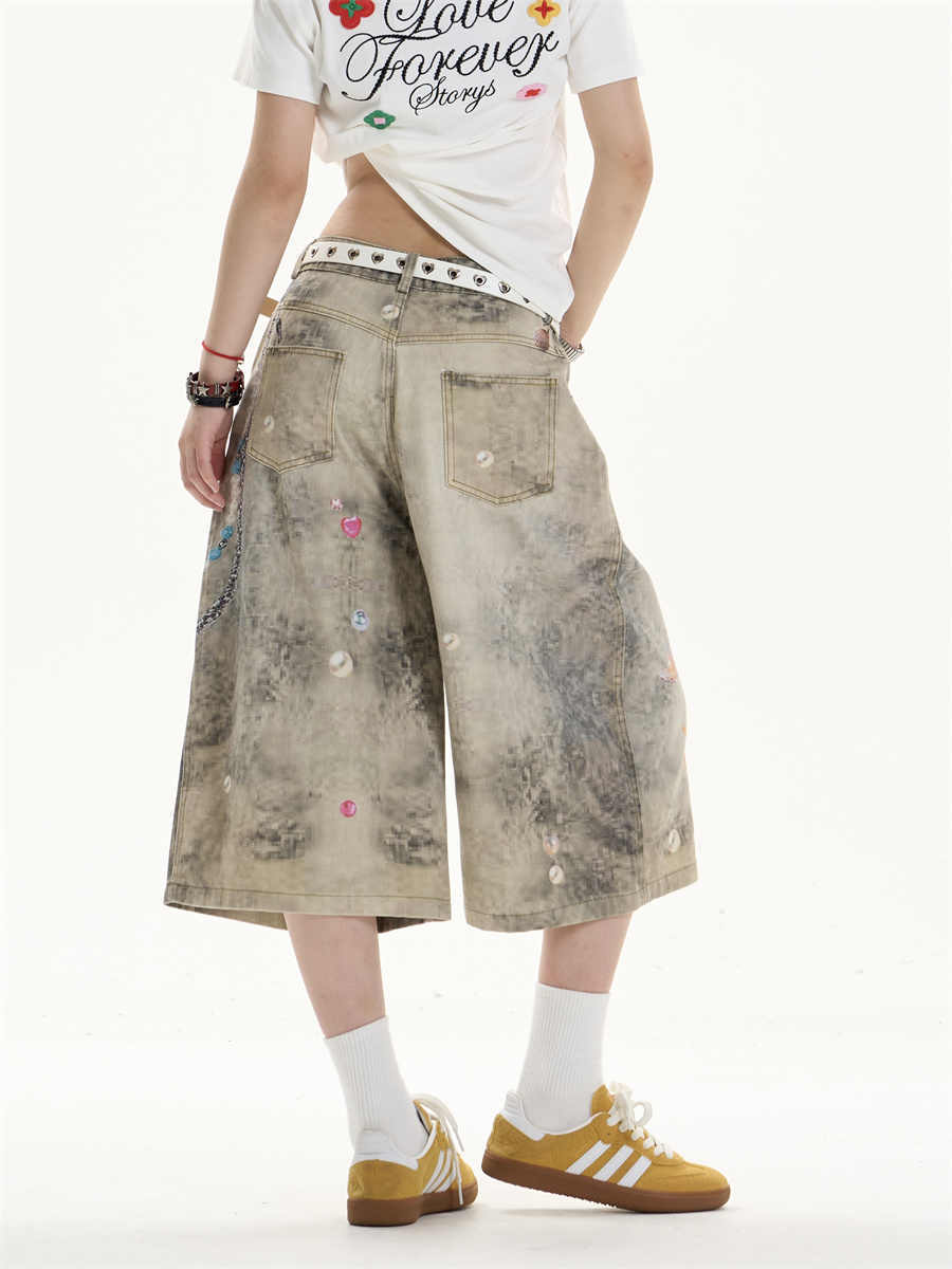 Creative Cropped Wide-Leg Jeans with Printed Art Flourish
