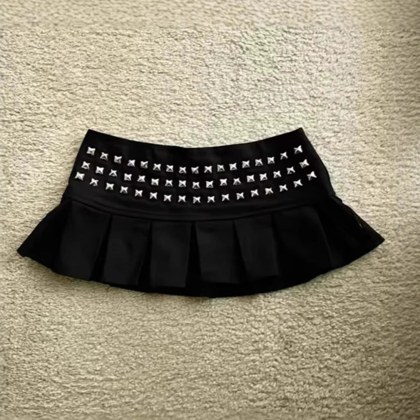 Pleated Skirt With Sparkling Detail For Summer Glam
