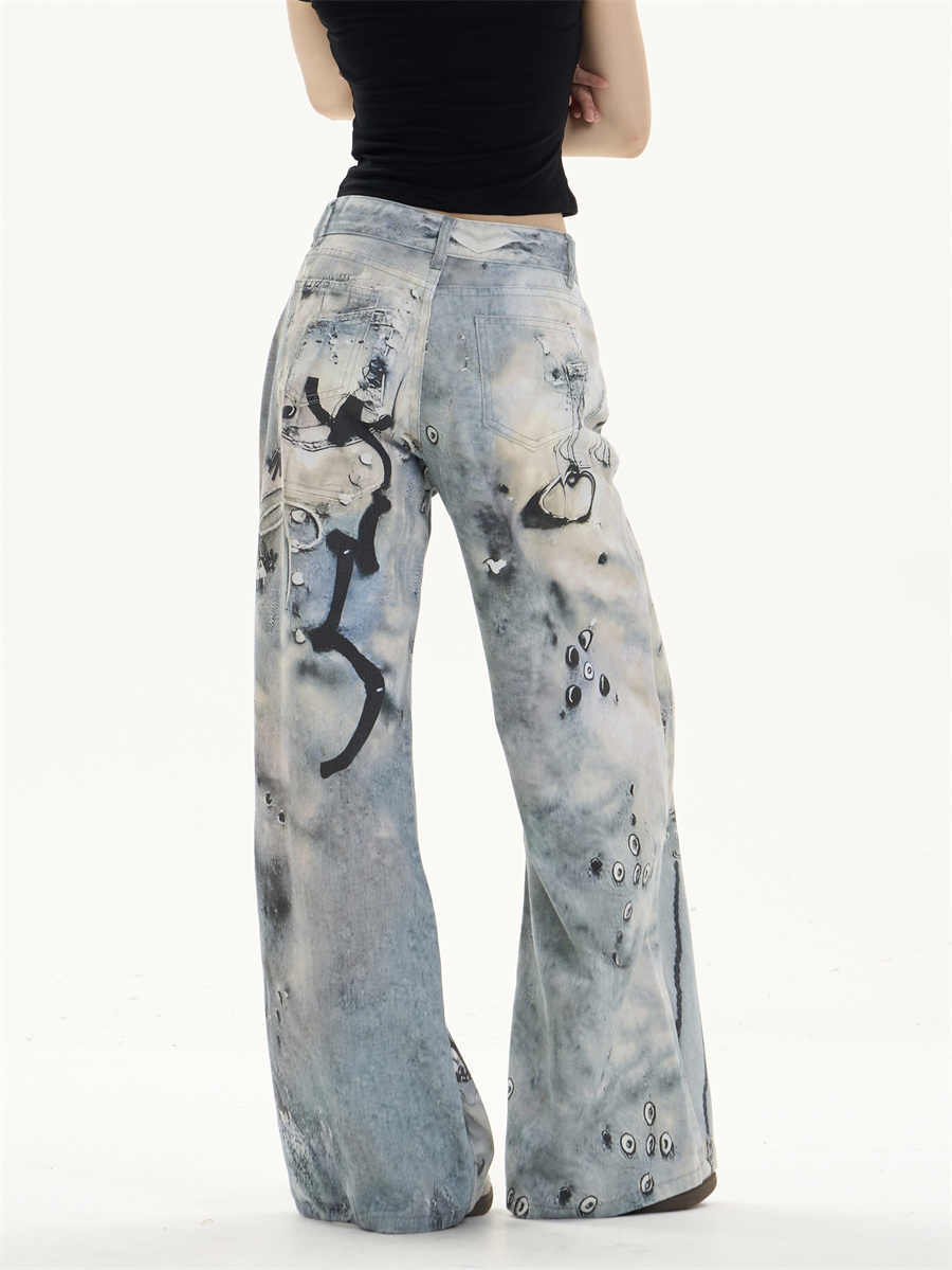 Jeans lurus kaki lebar dengan utilitas sehari-hari multi-saku