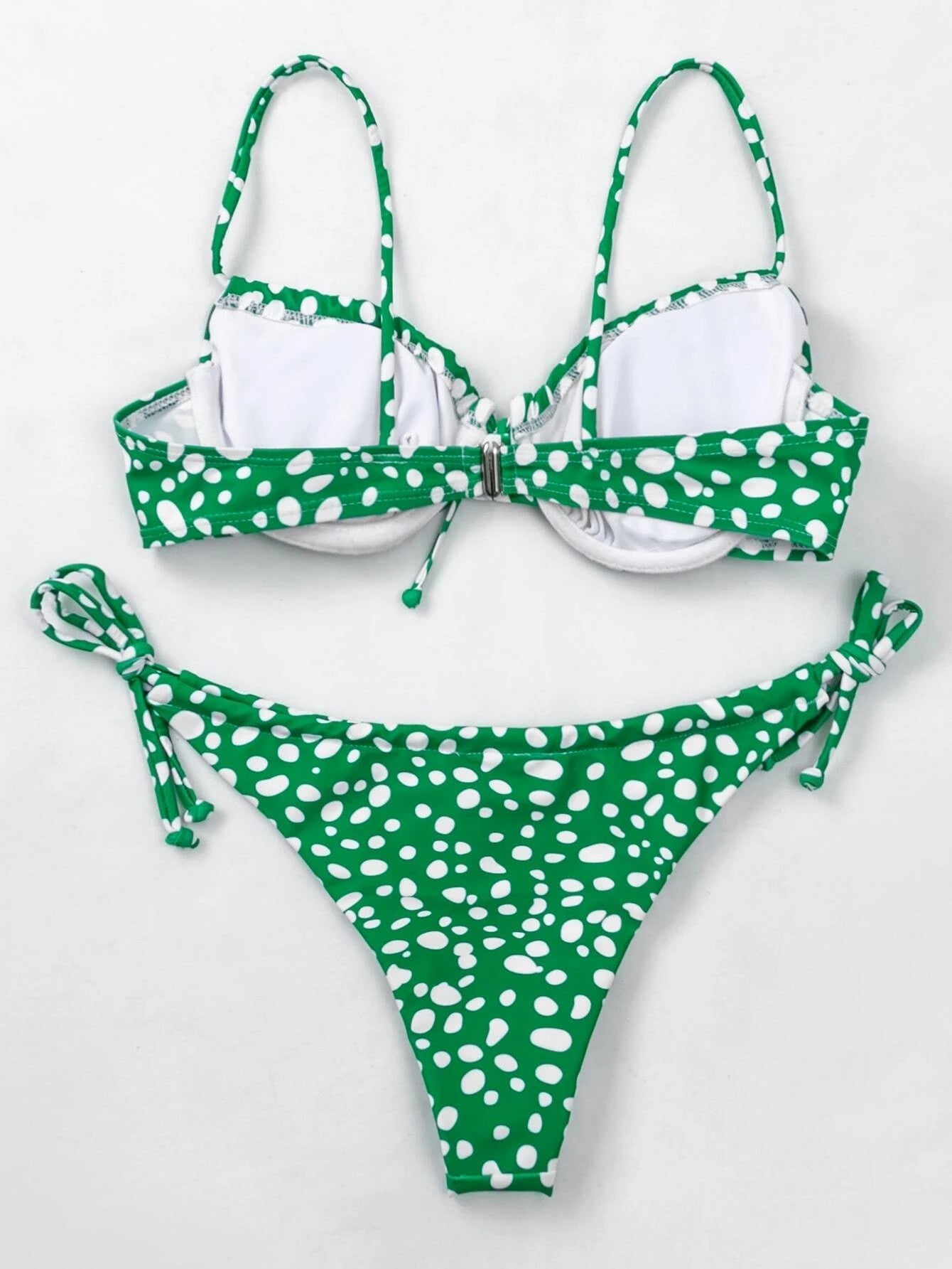 Chique dames gesplitste bikini -pak voor elegante zomer