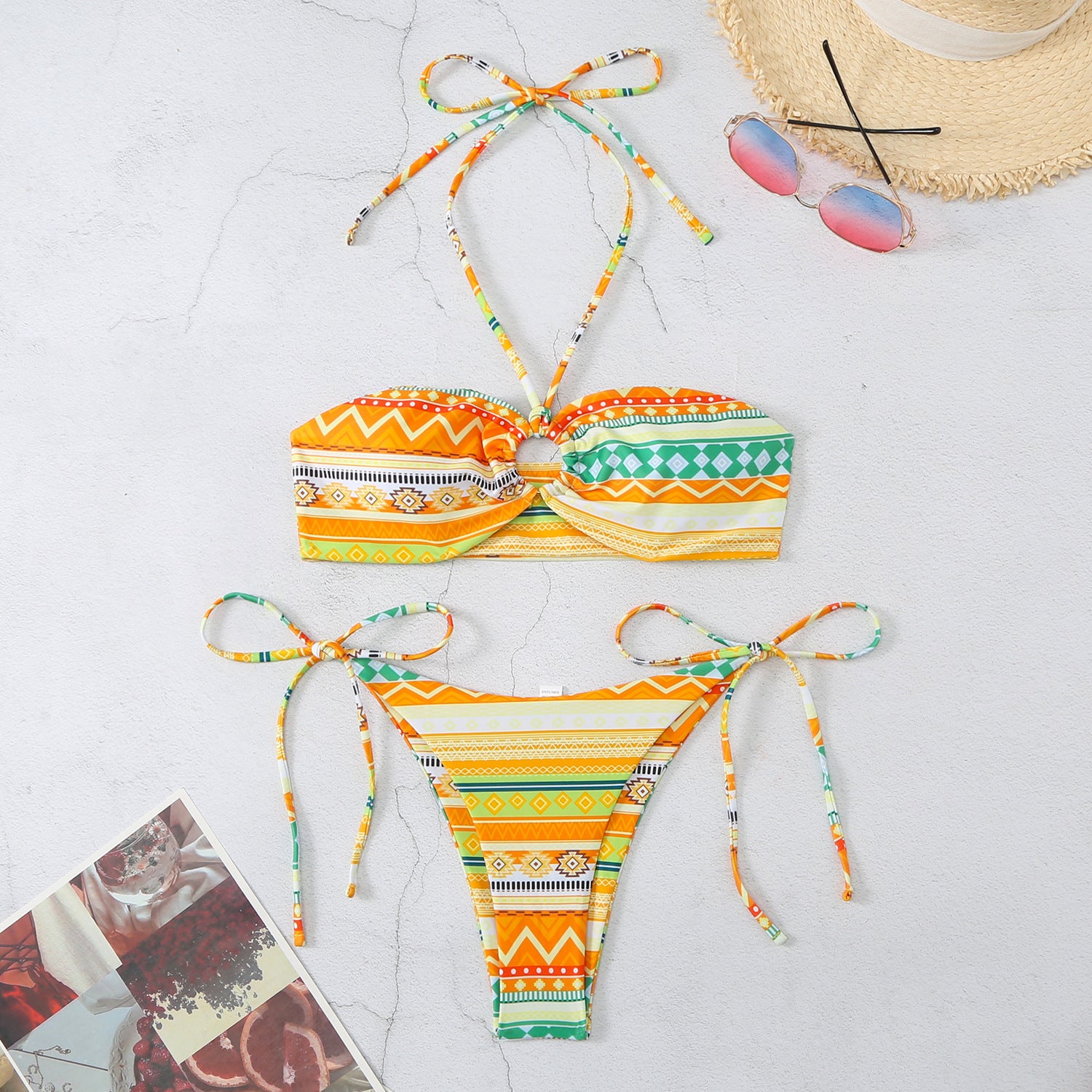 Costume da bagno in bikini scissione Halter per look da spiaggia alla moda da donna