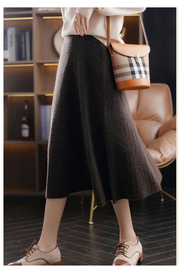 Wool Knitted Cashmere Pleated Skirt For Cozy Elegance