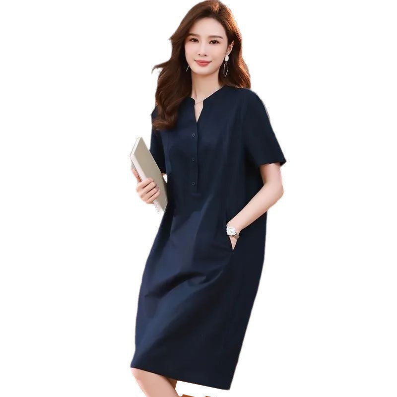 Robe d'été surdimensionnée en milieu de longueur avec couverture du ventre