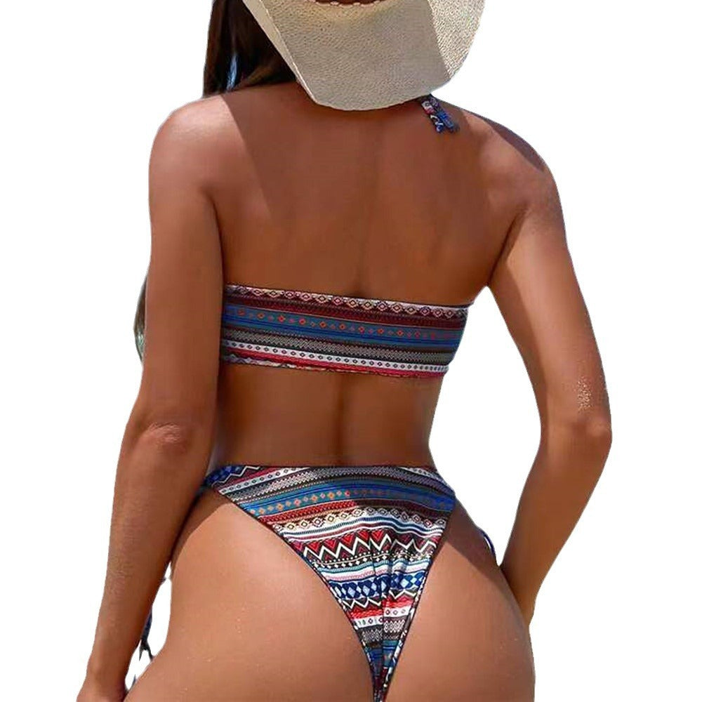 Costume da bagno in bikini scissione Halter per look da spiaggia alla moda da donna
