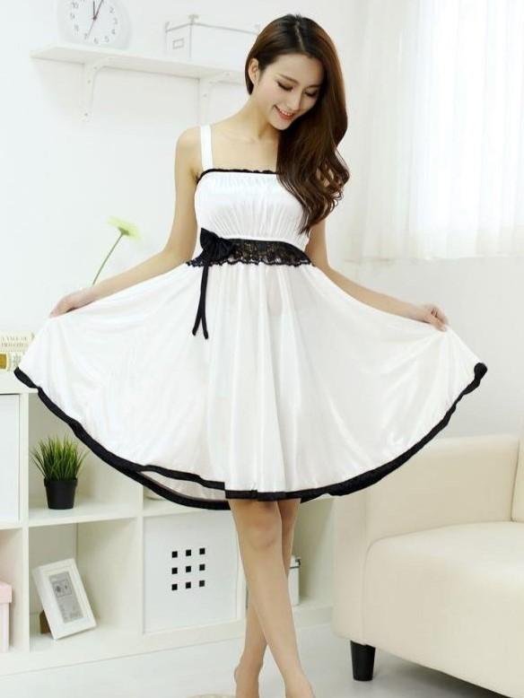 Pleated Mini Dress with Lace - Theone Apparel